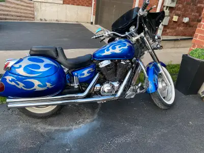 2001 Saber 1100cc Mint condition 66000km All Custom Located south Barrie Come see 2900.00