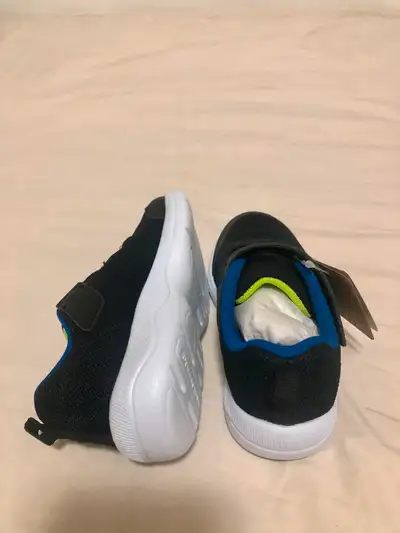 Brand new Sketcher mini wanderer size 9T. From SFPF home. Pick up only in Coventry hills