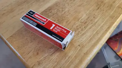 4 quantity Motorcraft AGSF32YRA (also number SP-541A) double platinum, new never used or installed....