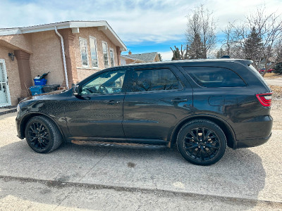 2015 Dodge Durango RT AWD V8, 175,000 kms.