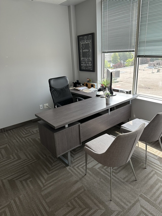 Large L Shaped Desk Desks City of Toronto Kijiji