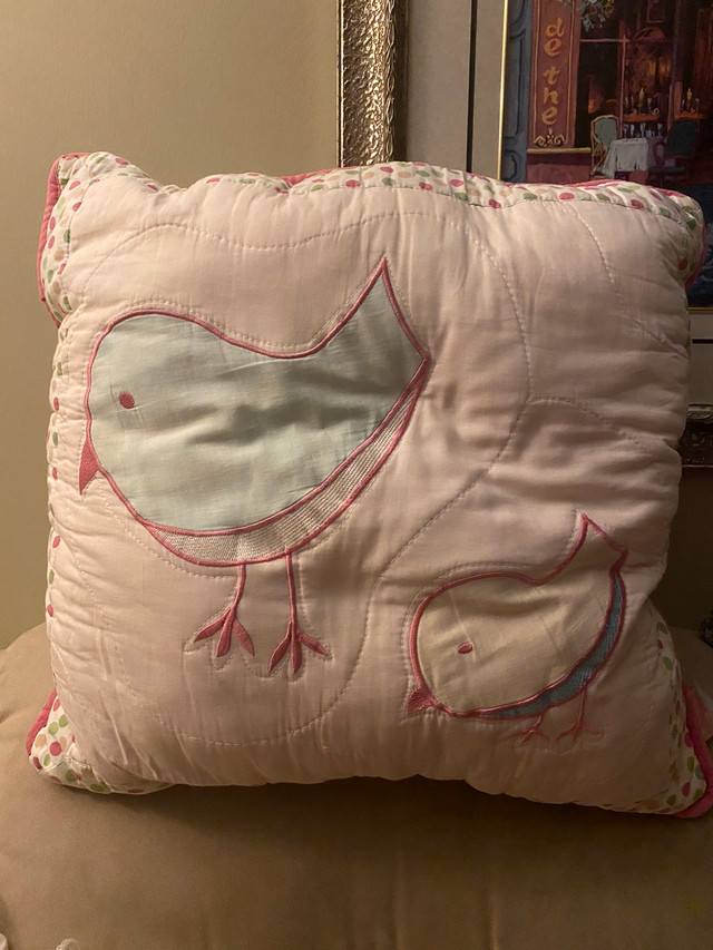 Large accent pillow for children’s room or reading nook  in Multi-item in City of Toronto