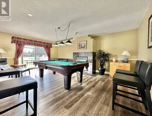 Room for Rent, Waterfront Property in Room Rentals & Roommates in Kawartha Lakes - Image 11