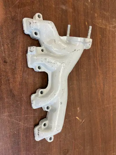 1967-1970 390 GT Exhaust manifolds Excellent condition