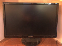 SAMSUNG 24” LCD COMPUTER MONITOR