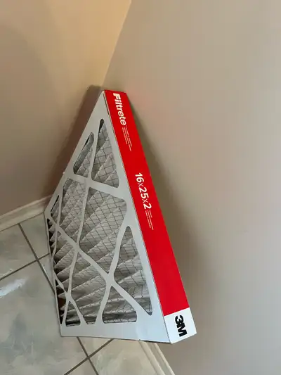 Furnace Filter. Size 16x25x2. New.