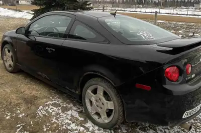 2008 Chevy cobalt SS, fully loaded, 10” sub in the trunk, pioneer sound system, sounds great, sunroo...