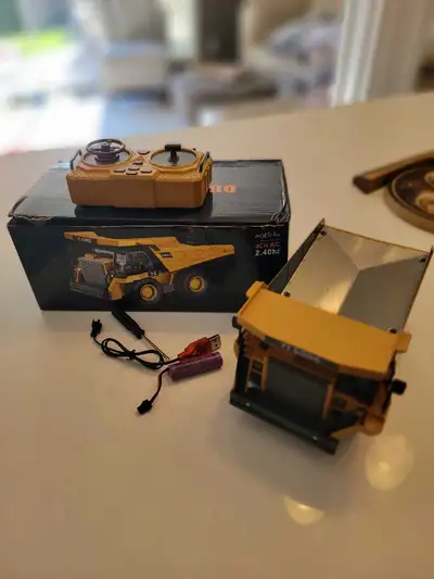 RC 9 Channel Dump Truck! , View more