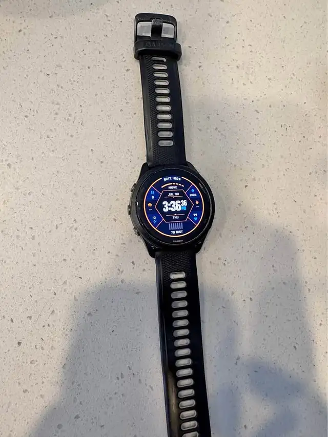 Garmin Forerunner 265 in General Electronics in City of Montréal - Image 3