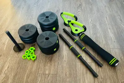 Multi-use adjustable weight set. Set includes: (4) 2.5 lb weight plates, (4) 3.5 lb weight plates, (...