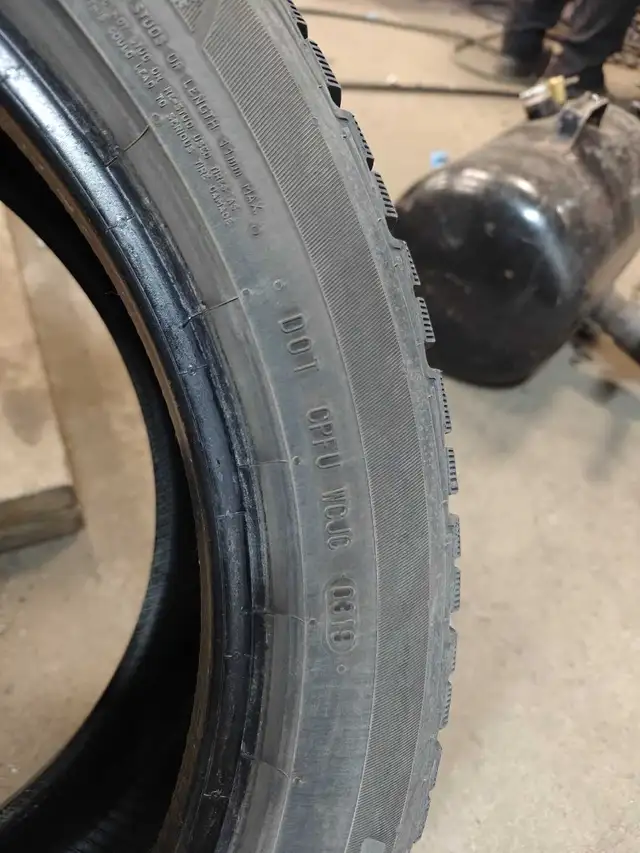 235/45R18 General ALTIMAX ARCTIC 12 winter tire in Tires & Rims in Mississauga / Peel Region - Image 7