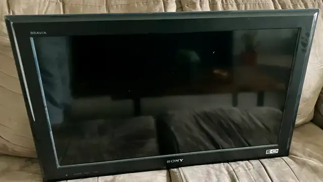 32” Sony TV in TVs in Ottawa - Image 6
