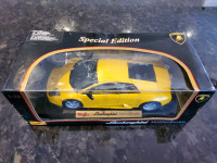 1:18 Diecast Maisto Lamborghini Murcielago Coupe Yellow