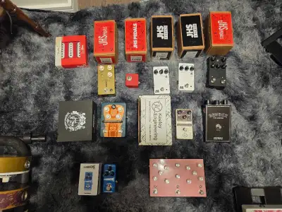 guitar pedals , View more