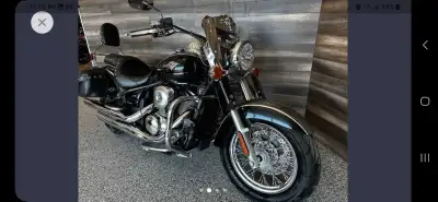 kawasaki Vulcan 900 Classic LT 2014 en parfaite condition pneu neuf Michelin moins de 1000km. Tuneup...