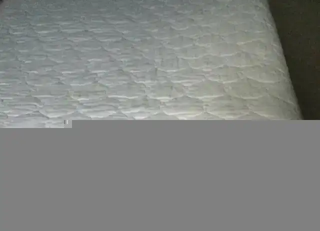 Cover for Mattress, Quilted Fitted Size Double, White in Bedding in Mississauga / Peel Region - Image 3