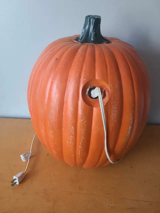 Halloween Light up Blow Mold Jack-O-Lantern Pumpkin Decoration62863270500226121