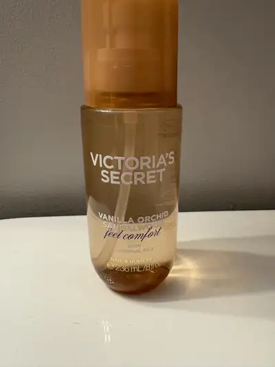 Perfume and gift sets , View more