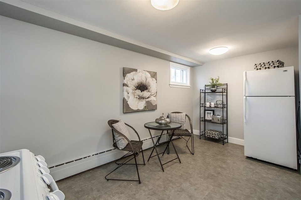 Beautiful Apartment in the Heart of Fairview 3