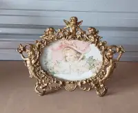 Antique Gold Gilt Victorian Cherubs Framed Picture