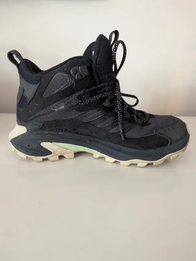 Merrell Women's Moab Speed 2 Mid GORE-TEX Hiking Boots, size 7.5 in Other in Markham / York Region - Image 4