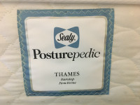 Sealy Posturepedic queen size mattress