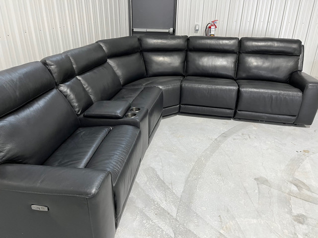 Power Reclining Leather Sectional - display in Couches & Futons in Winnipeg - Image 2