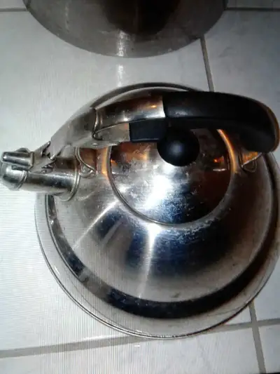 Stainless steel kettle ***  $5 (pickup in Scarborough), View more