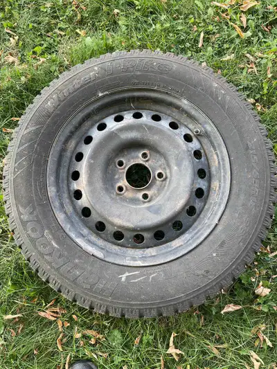 Winter tires 215/65/16 on rims 5 x 114.3 stud size asking $150 located in Brampton