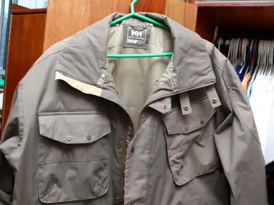 HELLY HANSEN (HH) SKI  JACKET - 3 FEET LONG FULL SLEEVES, WARM., View more