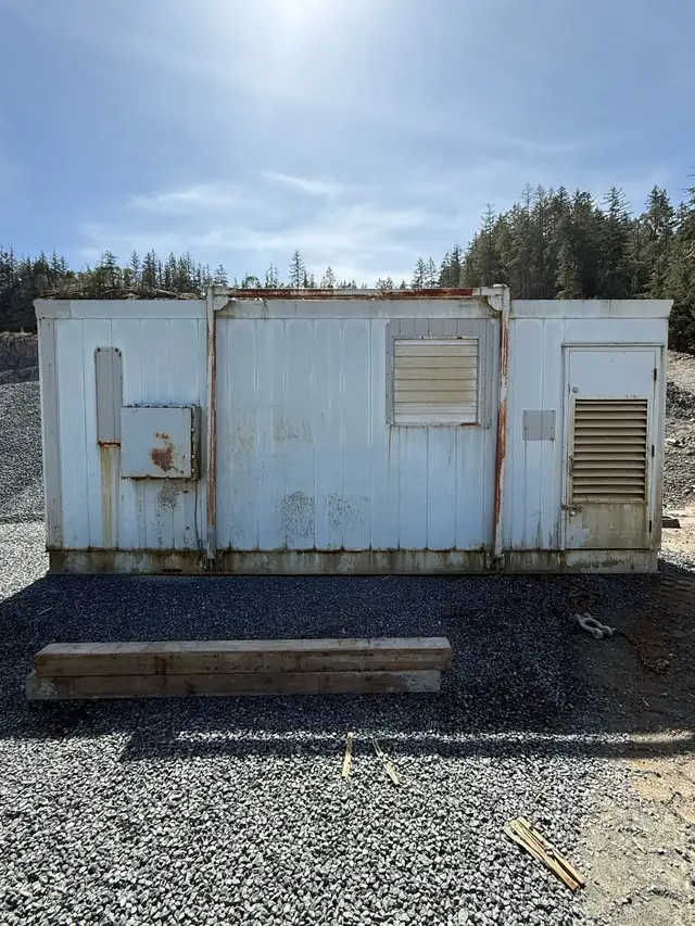 Mormak Aggregate feed hopper, and conveyor in Heavy Equipment in Nanaimo - Image 7