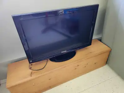 TV Panasonic 32", View more