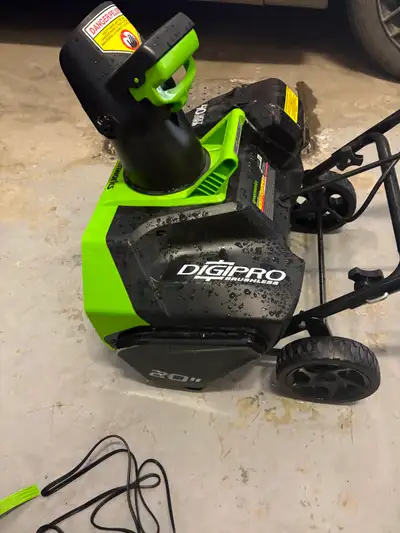 Souffleuse à neige Greenworks Snow Blower, View more