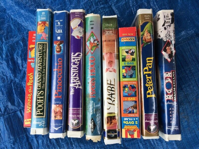 21 VHS kids films $1/film - English, German, French | Toys & Games ...