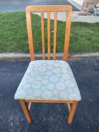 WOOD CHAIR (4 AVAILABLE)