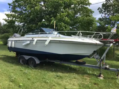 FIBERGLASS, 150 HP main outboard engine. 5HP kicker motor. New steering Nav Plotter Sonar Fish Finde...