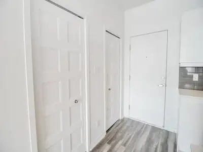 Beautiful 3 1/2 in 7th-floor condo(2019) for rent