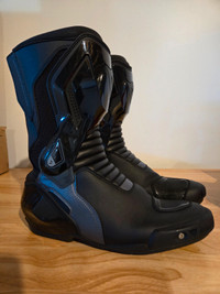 Dainese Nexus Motorcycle boots, excellent Condition! Size 12