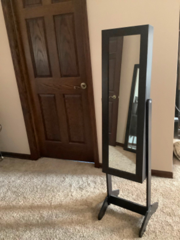 Standing jewelry cabinet and tilting mirror in Home Décor & Accents in Winnipeg