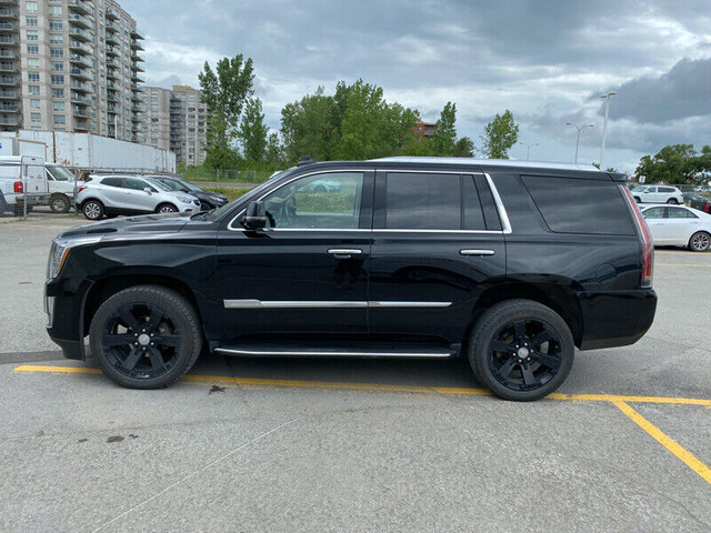 2017 CADILLAC ESCALADE LUXURY FULLY LOADED NAV PANO 75K WARRANTY dans Autos et camions  à Laval/Rive Nord - Image 3