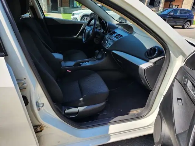 Mazda 3 2013 Automatic548407613641216008