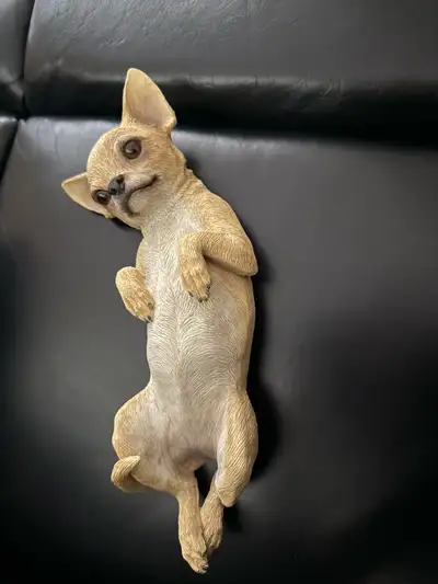 Adorable sculpture Chihuahua SANDICAST, View more