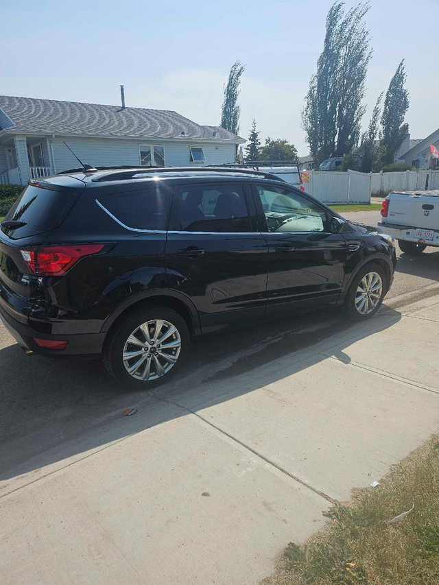 2019 Ford Escape in Cars & Trucks in St. Albert - Image 3