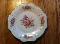 Collectible Antique Plates, Picture