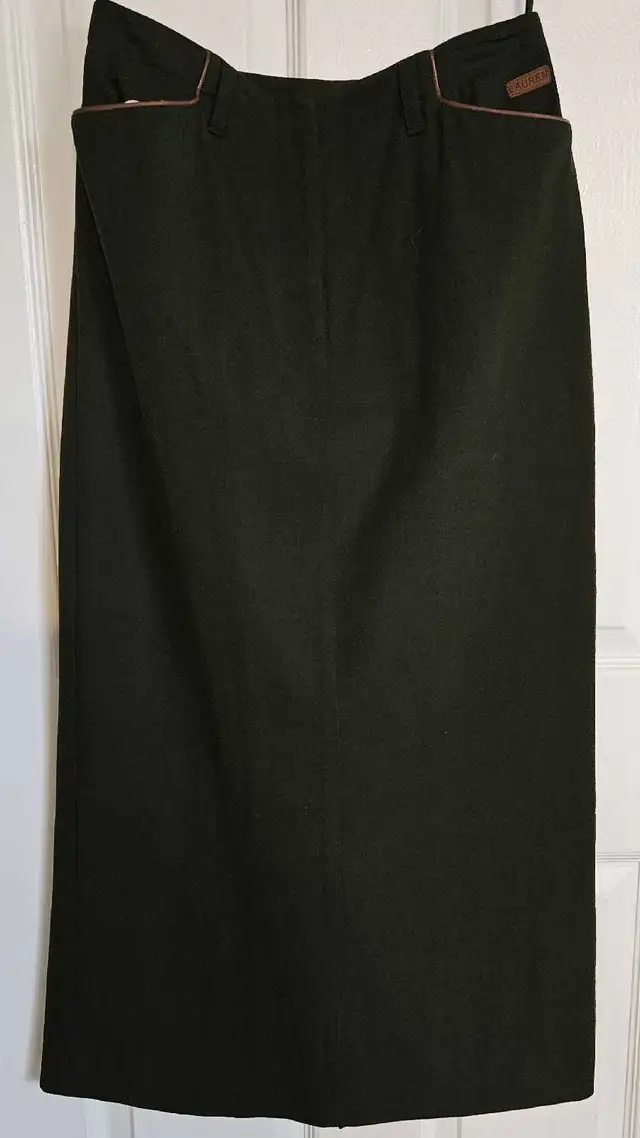 Brand name women's clothing in Women's - Tops & Outerwear in Oshawa / Durham Region - Image 10