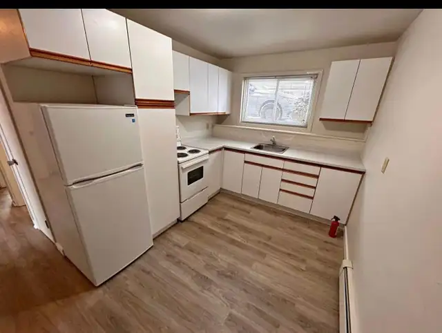 Private room for rent for july only in Room Rentals & Roommates in Dartmouth - Image 5