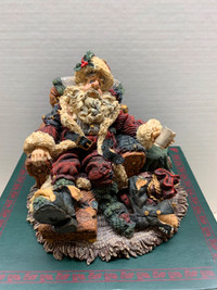 Boyds Bears & Friends Folkstone Collection - Santa December 26