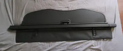 Retractable Cargo Cover For 2015-2017 Ford Edge Like new. Part # FT4B-U55066-ABW Easy installation;...