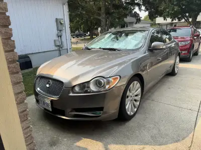 I’m selling a 2009 jaguar FX V8 As Is. 166. Km I have replaced the oxygen sensors, needed lower cont...