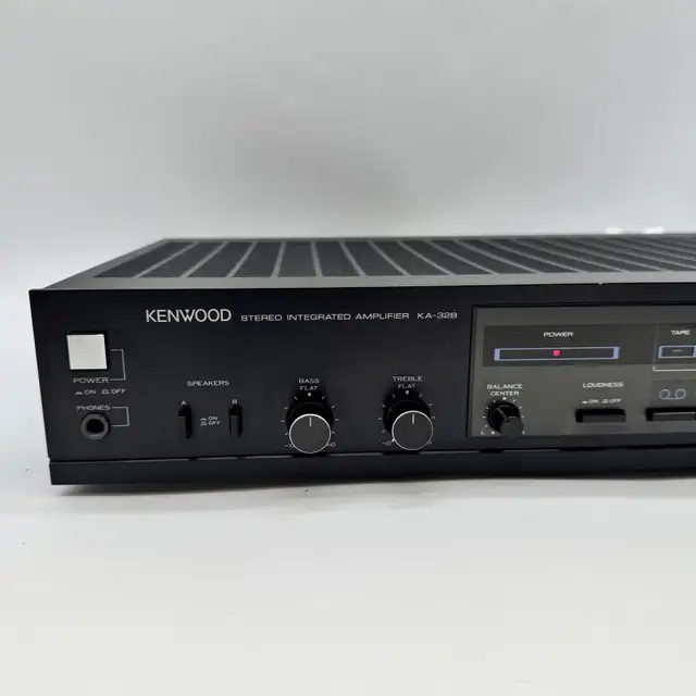 Kenwood KA-32B Stereo Integrated Amplifier in Stereo Systems & Home Theatre in City of Toronto - Image 4